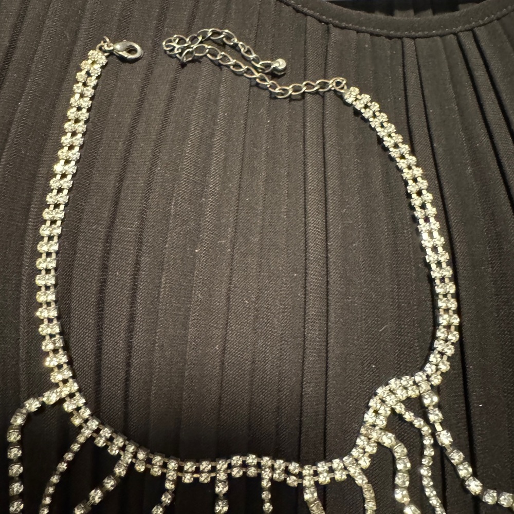 Multi Strand Rhinestone Choker Necklace - Picture 6 of 7